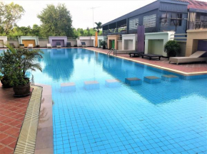 1 bed luxury condo Jomtien